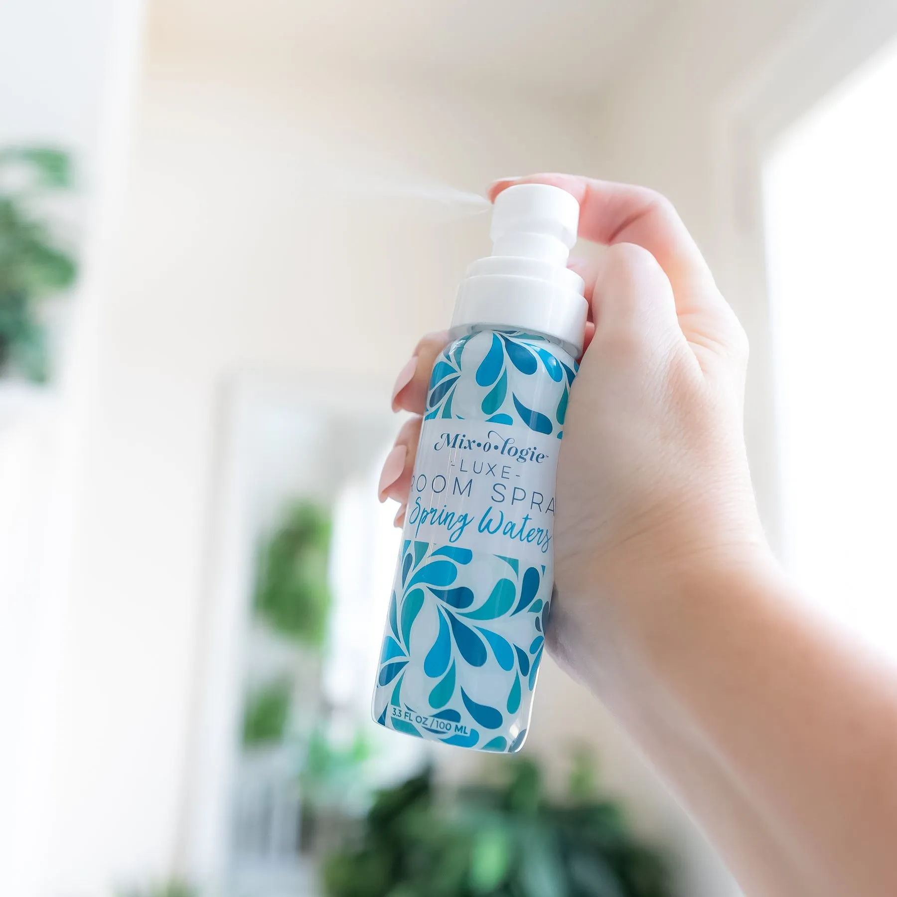 Spring Waters Luxe Room Spray